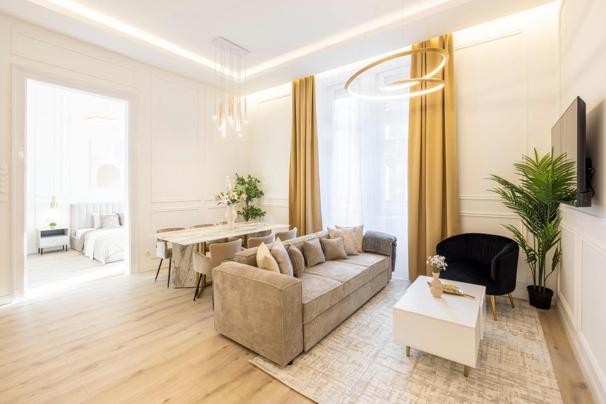 בודפשט Exclusive & Prestigious Central Residence W/ Balcony מראה חיצוני תמונה