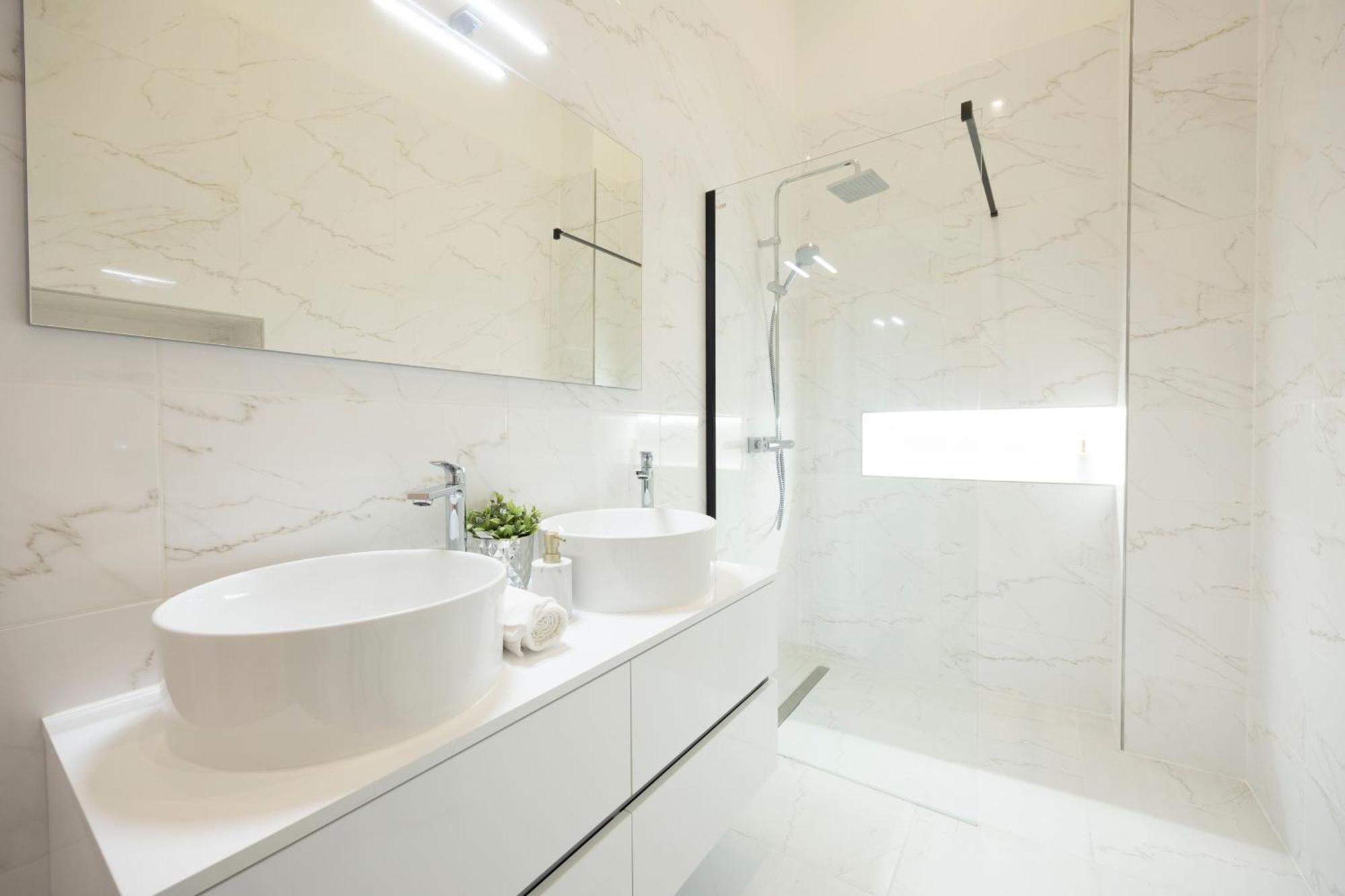 בודפשט Exclusive & Prestigious Central Residence W/ Balcony מראה חיצוני תמונה